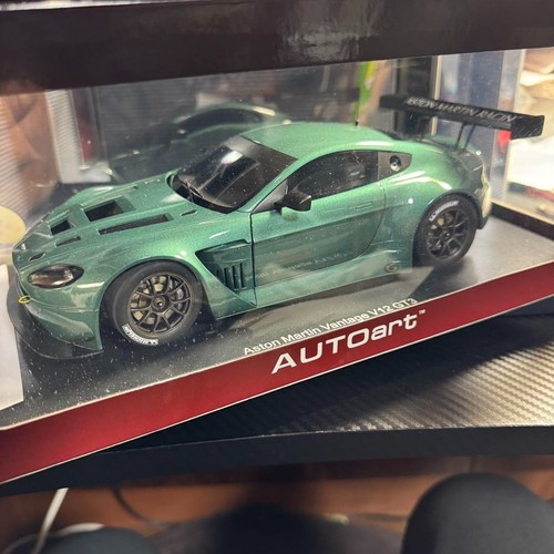 Autoart 1/18 Aston Martin Vantage V12 GT3 modelo fundido a presión sellado de... - Imagen 6 de 10