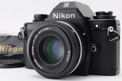 【N.NEUWERTIG mit Riemen】 Nikon EM Body + Nikkor Ai-s Ais 50mm f1.8 Objektiv...