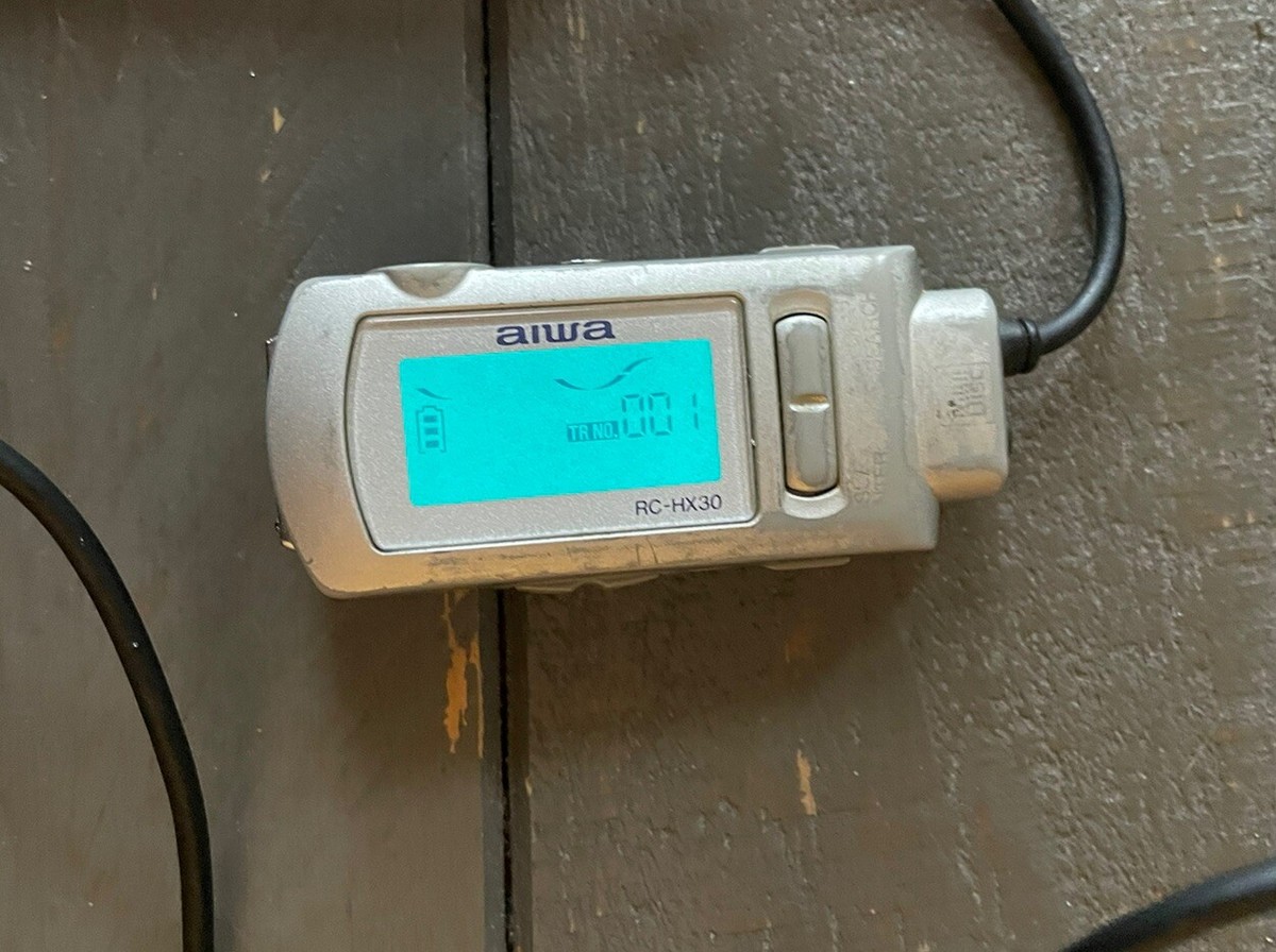 アイワ　ポータブルMDプレーヤー　AM−F70 管理ナンバー5901 アイワ ポータブルMDプレーヤー AM−F70 管理ナンバー5901