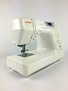 Janome-Memory-Craft-4800-Quilter-039-s-Companion