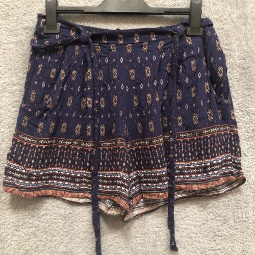 New Look UK 12 Navy Blue Pattern Aztec Shorts With Pockets Elastic Waist - Picture 1 of 7