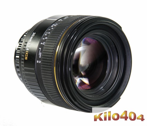 Sigma für Pentax 30mm 1:1,4 EX DC ✯ KF ✯ K-5 ✯ K-3 ✯ KP ✯ K-70 ✯ K20D ✯ K-01 ✯ - Picture 2 of 9