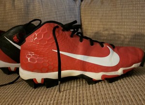 baseball cleats size 6