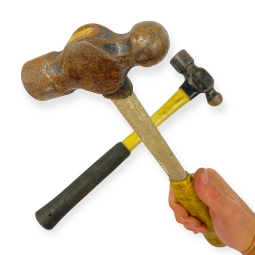 Armstrong 69-410 24 oz and Unbranded Ball Peen Hammers, Fibreglass Handle, 2 Pcs - Picture 10 of 11