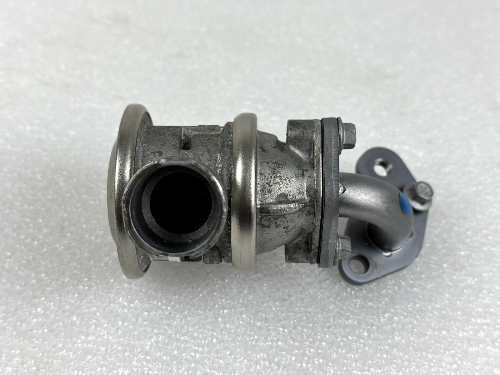 Mclaren 720 570 600 M840T EGR Valve Bank1  705574040 pierburg  used
