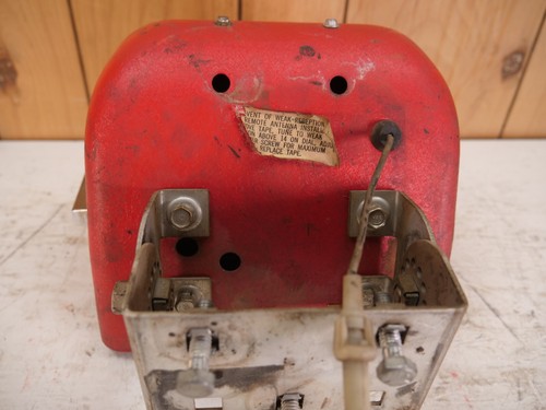 VINTAGE ALLIS CHALMERS AM FENDER RADIO UNTESTED - Picture 7 of 9