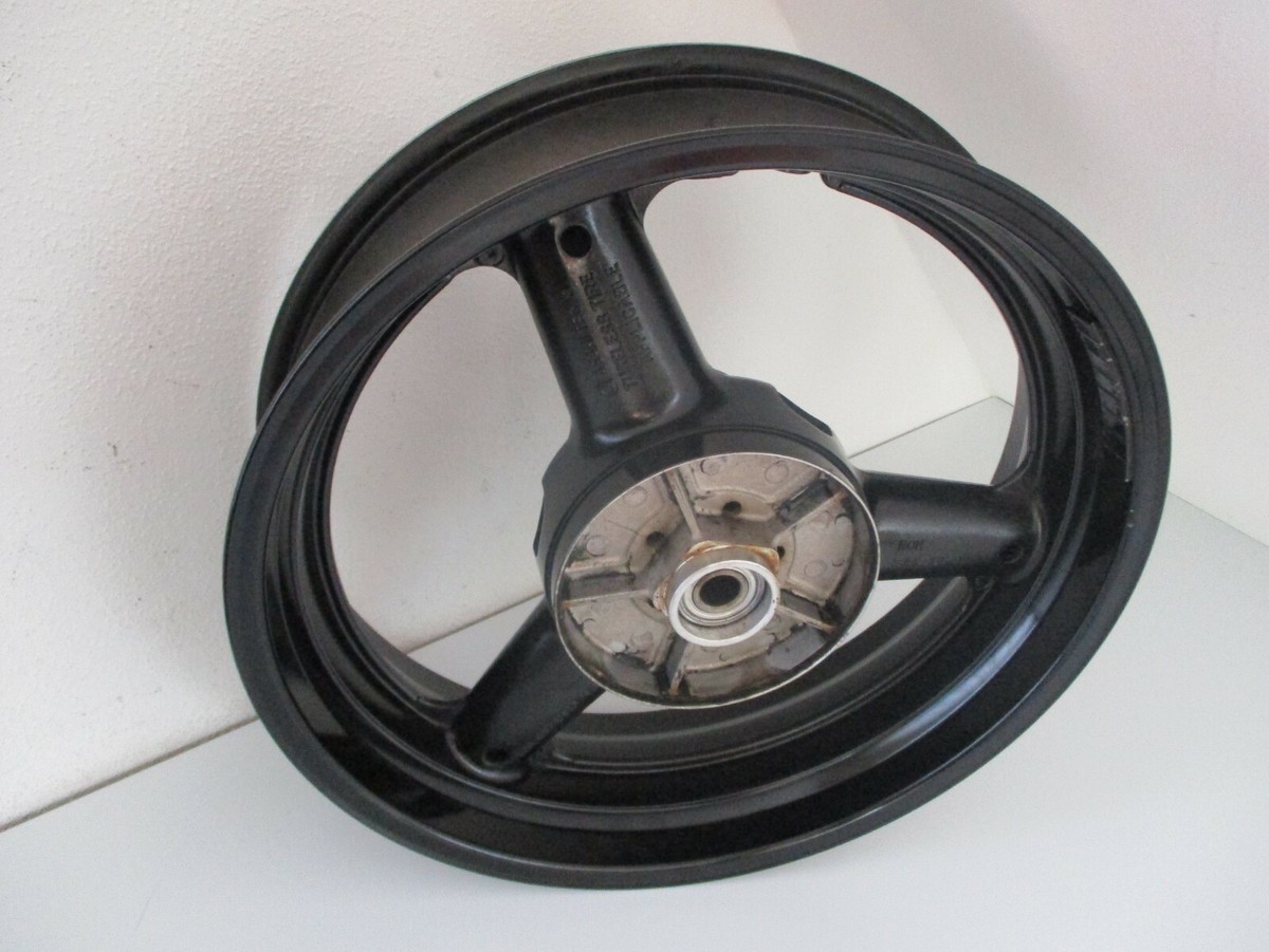 ヴィンテージ スズキ SUZUKI ピンバッジ 3個 Volty IMPULSE ヴィンテージ スズキ SUZUKI ピンバッジ 3個 Volty IMPULSE 2025