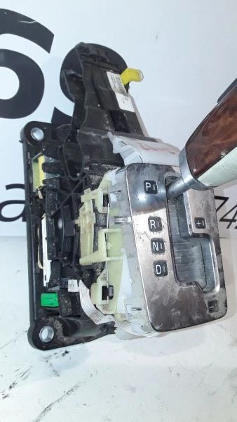 2007 VOLVO S80 FLOOR SHIFTER - Изображение 2 из 4