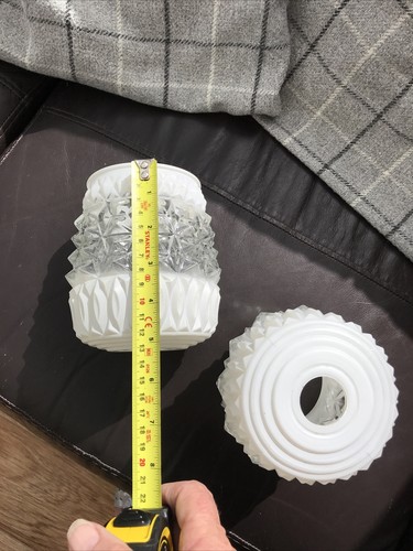 2 Vintage Handmade Decorative Art Deco Frosted Glass Bistro Lamp Light Shades - Picture 7 of 10