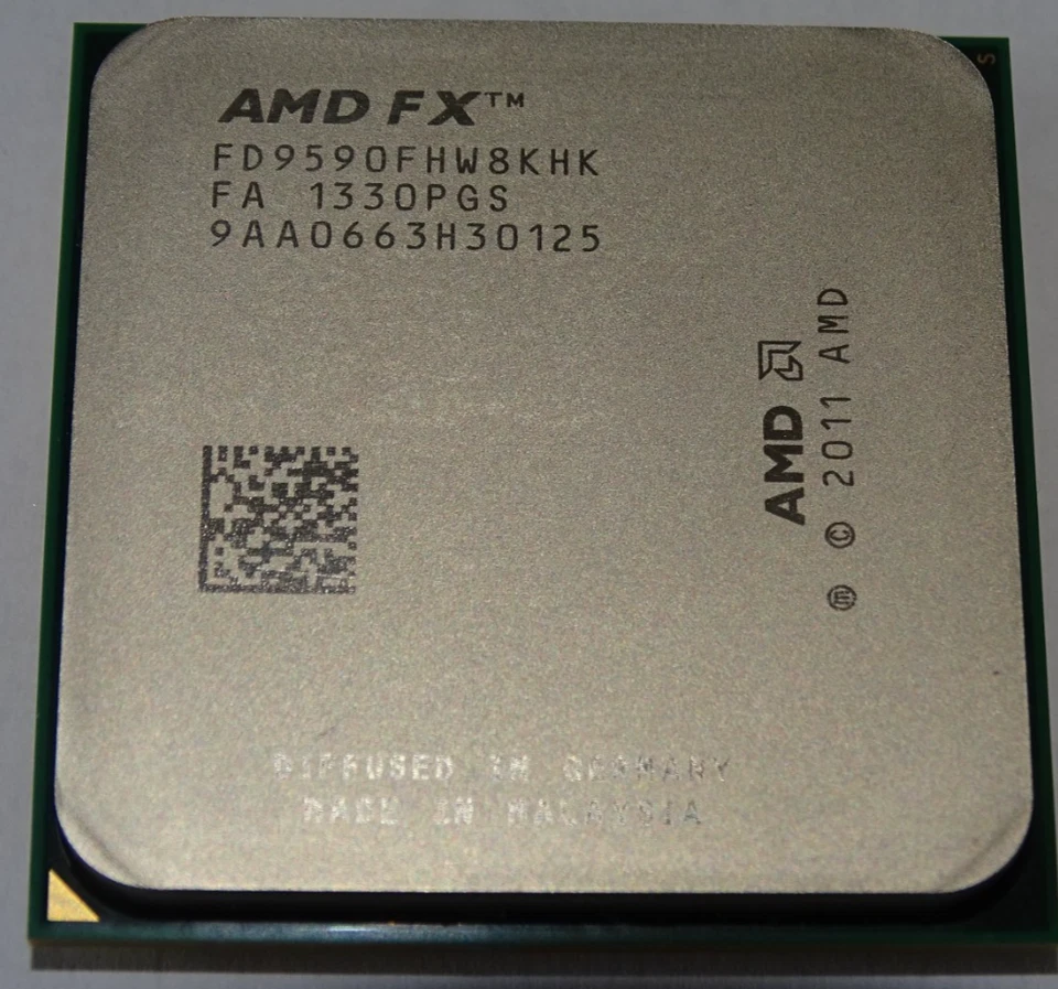 AMD FX-9590 AM3+ Black Edition in Good working condition - Image 2 of 4