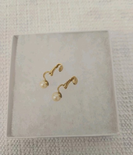 Hobe Signed Faux Pearl Vintage Clip On Earrings Gold Tone Delicate - Picture 4 of 5