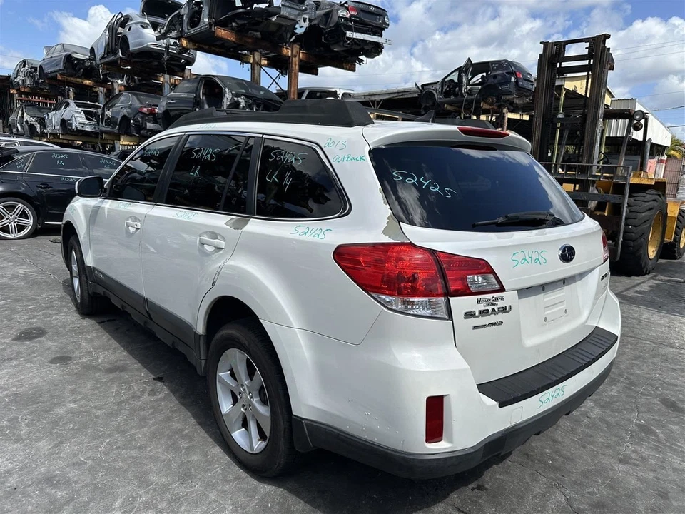 Bote de carbón de vapor de combustible 2010 2011 2012 2013 2014 Subaru Outback 2,5 L Foto 4 de 4