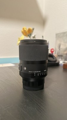 Sigma Art 35mm f/1.4 DG DN Wide Angle Lens (Sony E-mount)