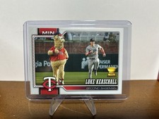 2026 Topps Series 1 Luke Keaschall Golden Mirror Image Variation SSP #3 Twins