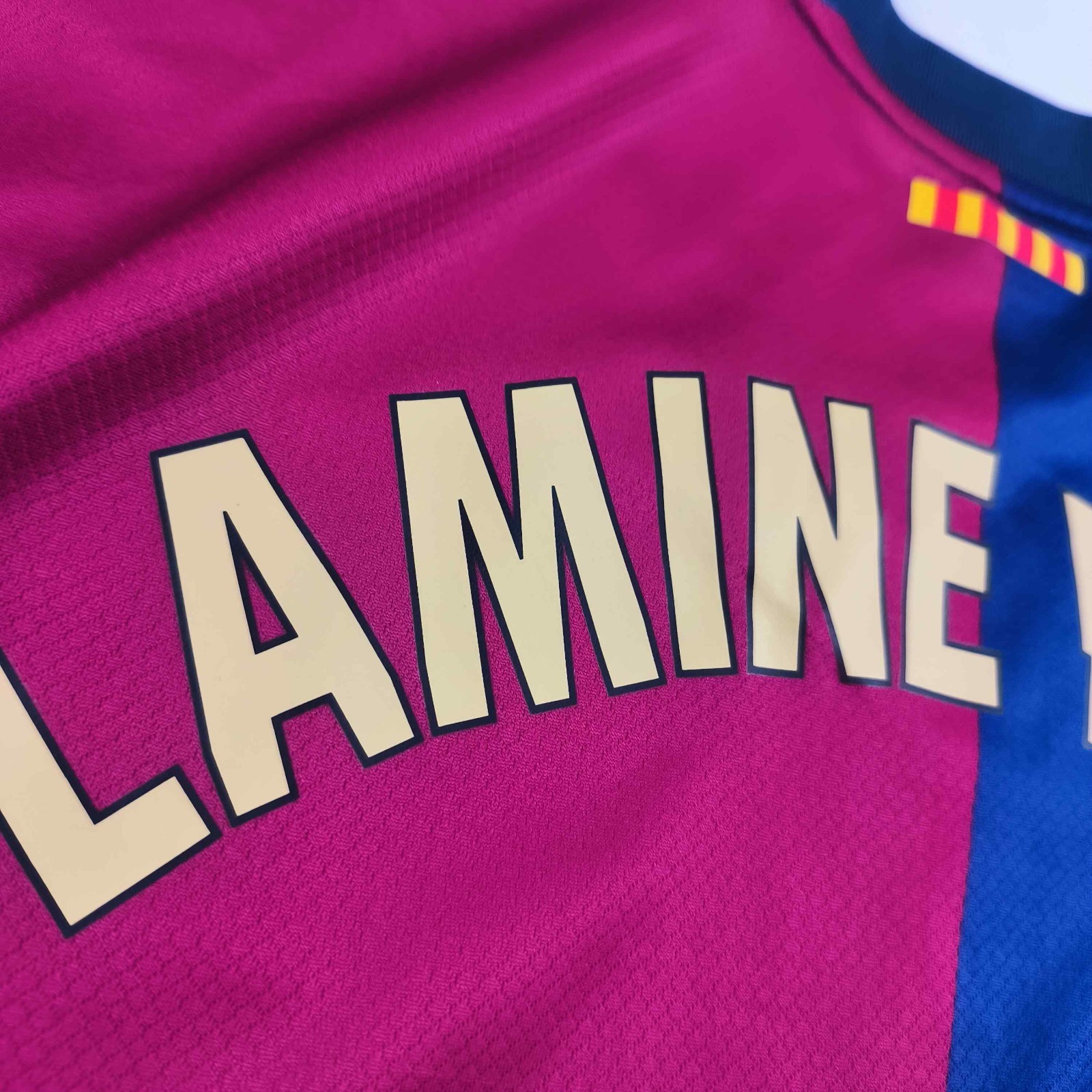 FC Barcelona 2024-25 Nike home Lamine Yamal football jersey shirt size L