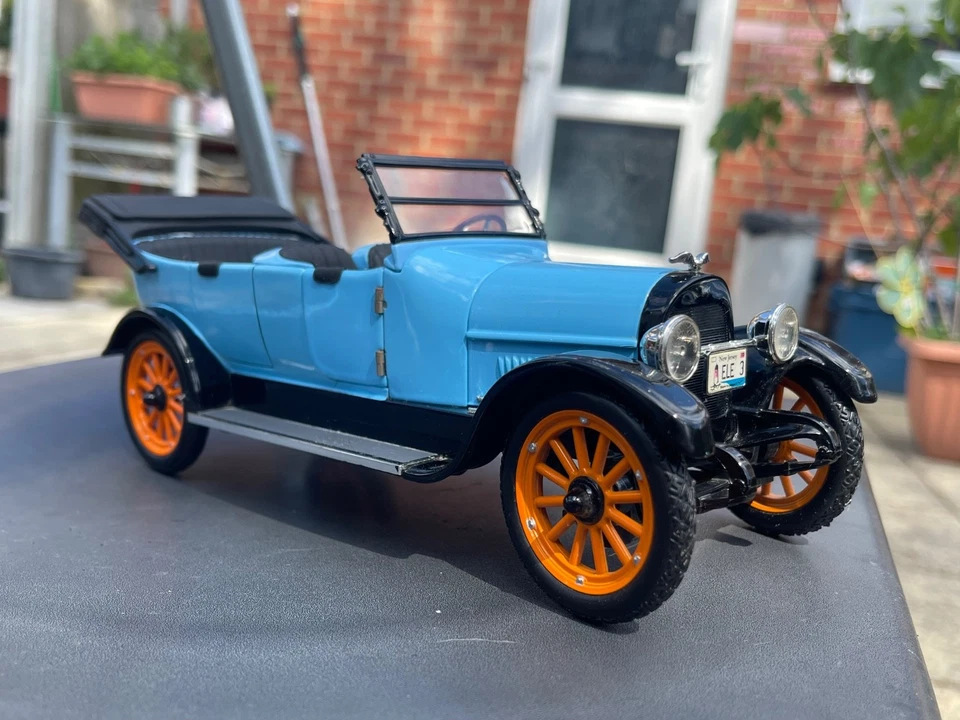 Signature Models 1:18 1917 Rio Touring Blue Classic American model rare 124 - Image 4 of 4