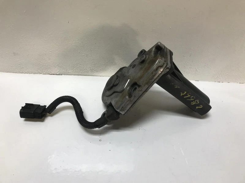 Chevrolet Tahoe 2003-2007 montaje de caja de transferencia OEM  Foto 4 de 4