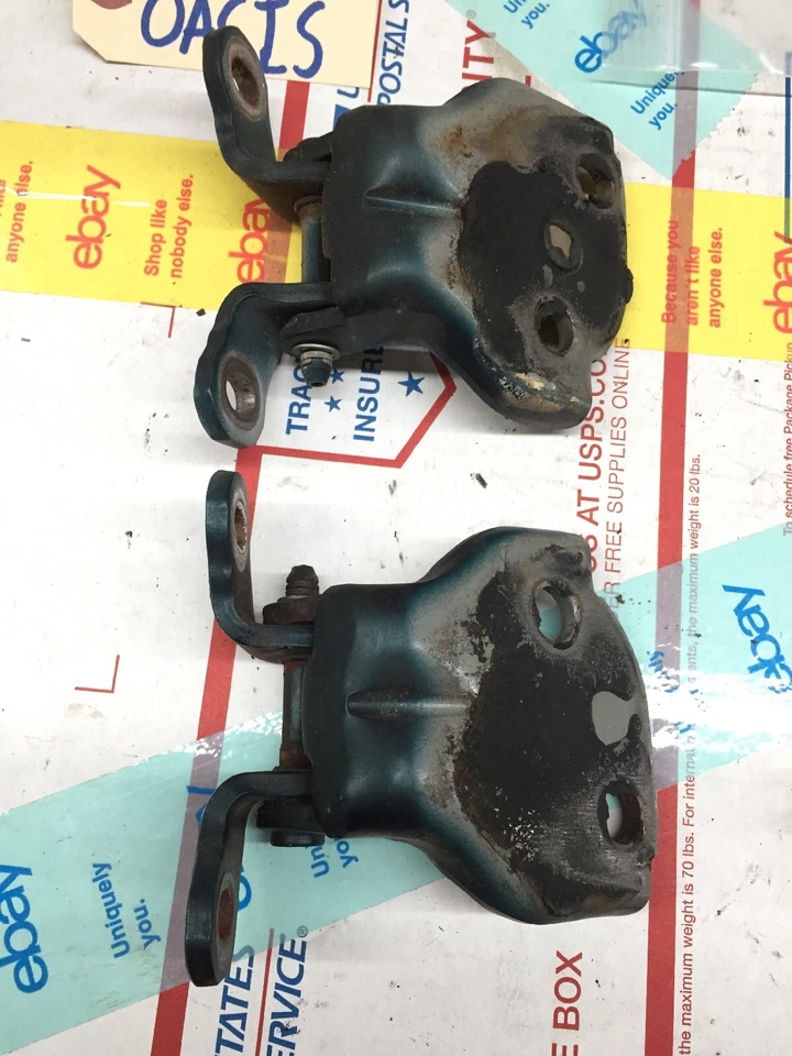 BISAGRAS PUERTA PASAJERO DELANTERO DERECHO (juego) (VERDE) 96 97 98 99 ISUZU OASIS Foto 4 de 4