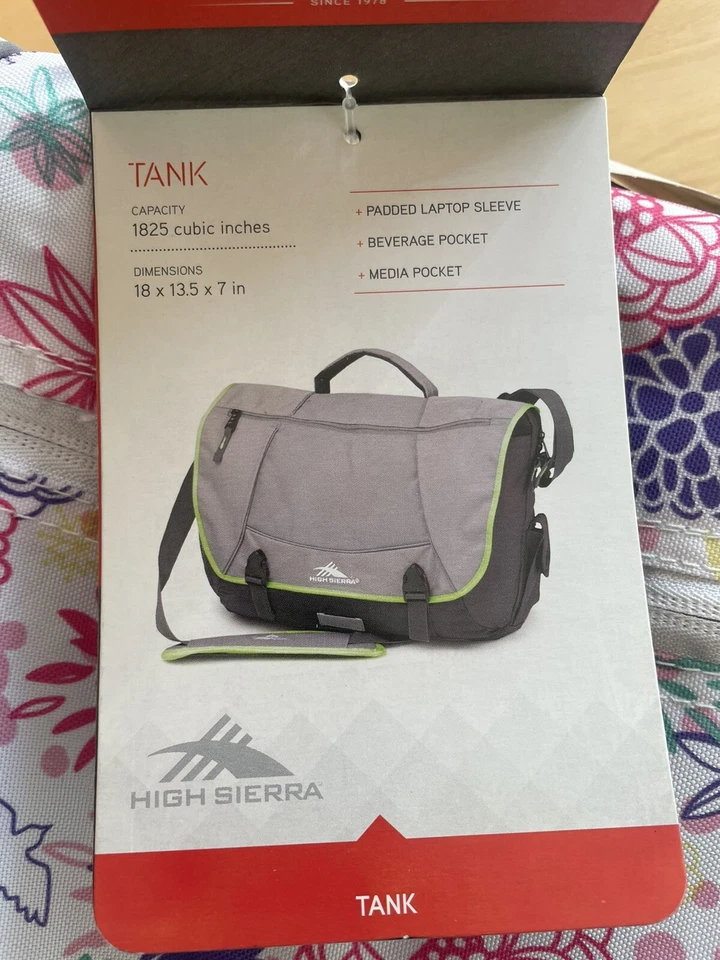 NUEVO CON ETIQUETAS HIGH SIERRA TANK Bolso para Lap Top Llevar RARO Woodland Creatures Ciervo Zorro Foto 2 de 4