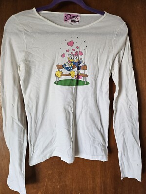 DISNEY vintage LS Tshirt Tee Size Medium Front Back Hits Daffy Donald Duck