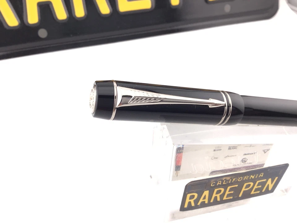 Pluma Estilográfica PARKER DUOFOLD DEMI NEGRA Borde Platino 18K Med Nueva en Caja NUEVA SIN CAJA Foto 3 de 4