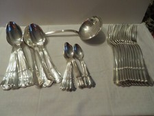 ménagère Ercuis modèle Spatours en métal argenté 37p