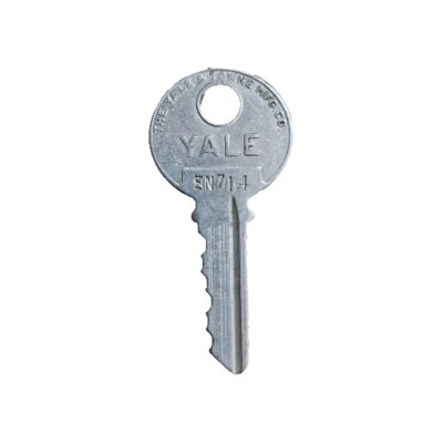 Vtg 2'' The Yale & Towne MF. Co. Silver Color YALE EN714 Unknown Replacement Key 