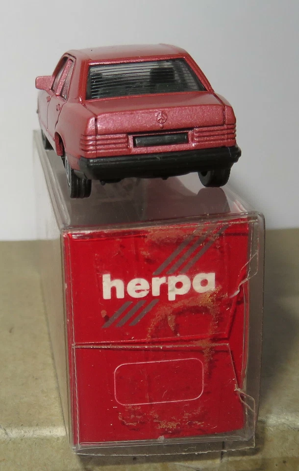 Micro Herpa Ho 1/87 Mercedes Benz 190 E Rosa Metal #3040 In Scatola - Immagine 4 di 4