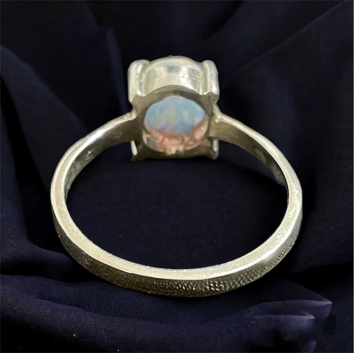 Anello con opale naturale e argento - Foto 9 di 9