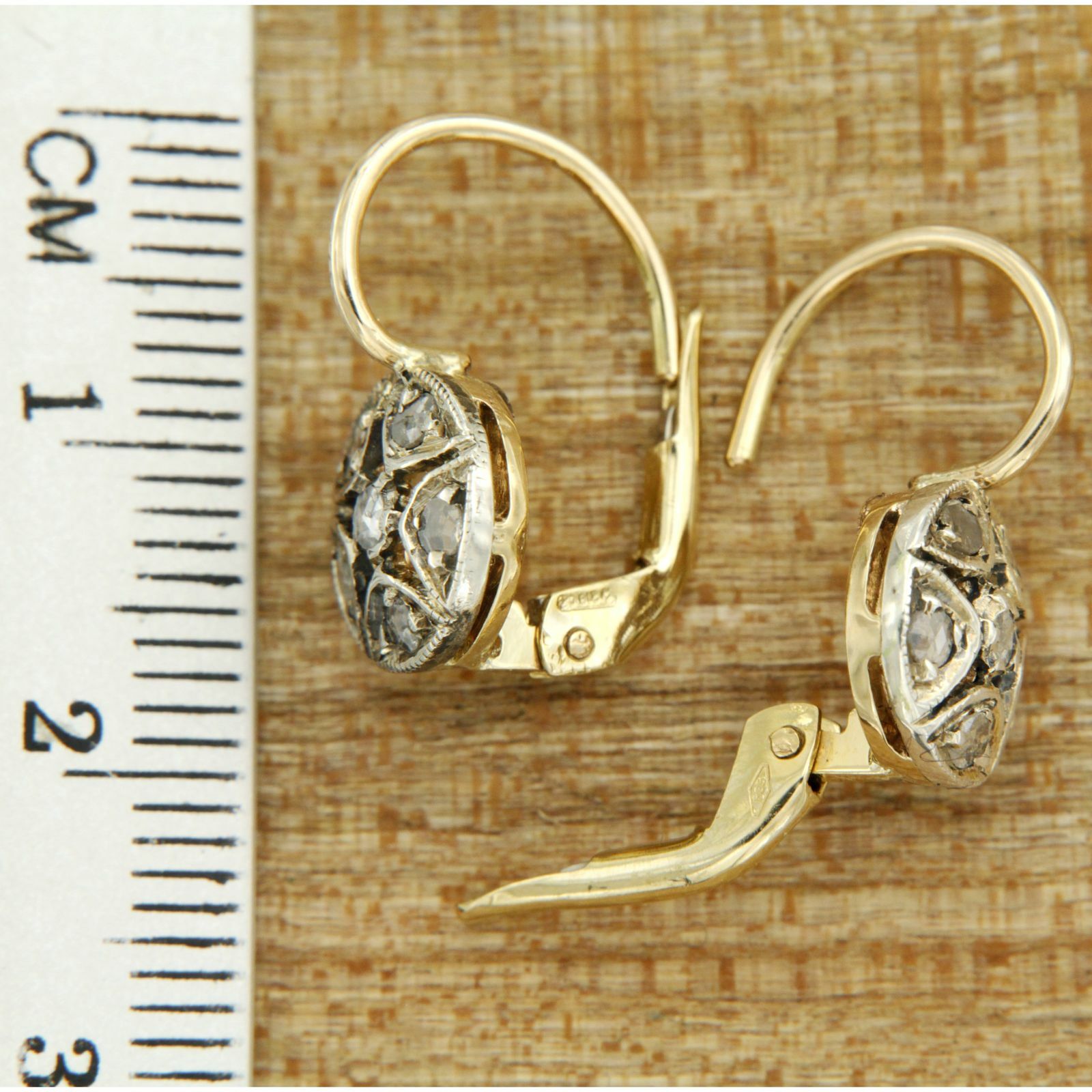 Boucles D'oreilles à Vis Vintage Or Avec Cristaux Type Diamant - Ancien - État Impeccable