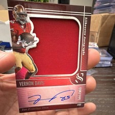 Panini 2025 Silhouette Autographs Vernon Davis #SA-VDS 49ers Auto /199