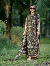 Women Black  Gold Printed Kurta/Kurti Set with Matching Dupatta/Scarf