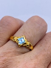 Vintage geniune blue topaz 925 sterling silver Cocktail Ring