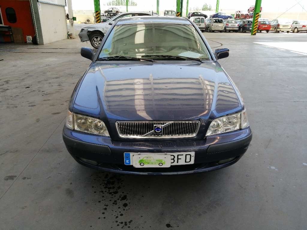 Foto 8 di 10