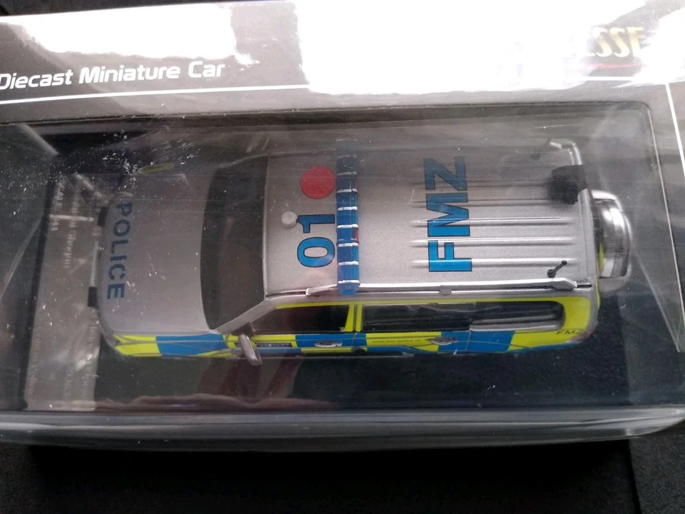 VITESSE #29363 - 2010 MITSUBISHI SHOGUN  METROPOLITAN POLICE - 1:43rd  L/Edn 399 - Image 4 of 4