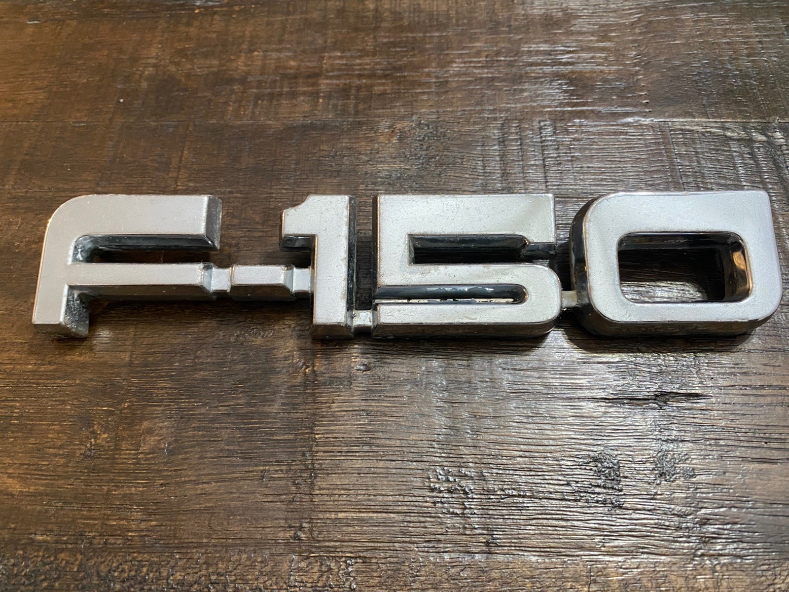 1987-1991 Ford Truck F150 Fender Emblem Trim Badge 4x4 87-91 F-150 
