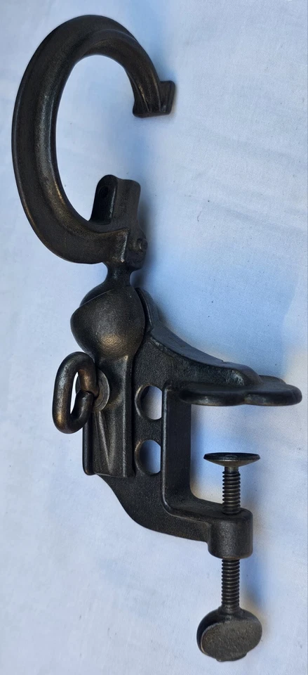 Antique Priscilla Adjustable Embroidery Clamp Sewing Needle Work Tool Hearts - Image 4 of 4