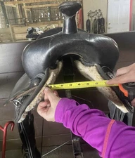 15” Big Horn Saddle (Model 101 ) Excellent condition