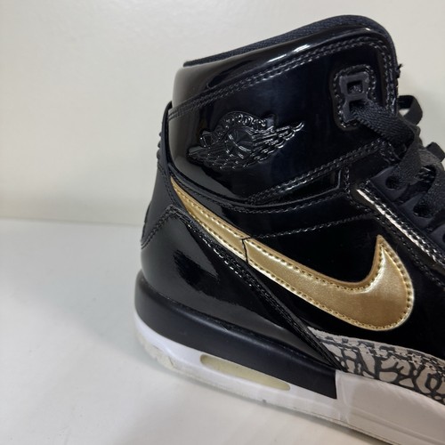 Nike Air Jordan Legacy 312 taglia 6Y GS nero oro metallizzato AT4040-007 - Foto 2 di 14