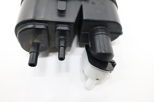 Jeep Grand Cherokee WK 2020-2022 bote evaporador de vapor de combustible OEM 68377768AD - Imagen 6 de 11