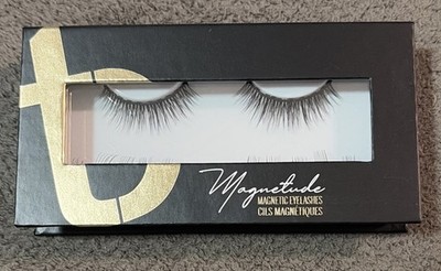 (NIB) Tori Belle Lashes Magnetic Eyelashes & Anchors 9 To 5 No Eyeliner
