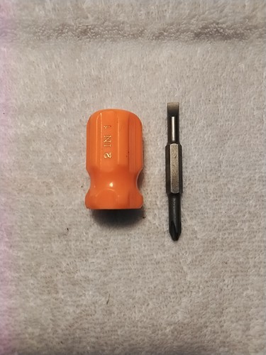 2pc INTERCHANGEABLE SCREWDRIVER SET 6IN ONE IN ONE - Picture 6 of 6