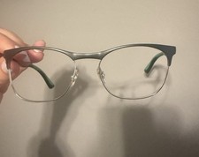 Kids Unisex Ray-Ban eyeglass frame green and black. Carrying case included