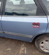Porte arrière et accessoires Ford SCORPIO