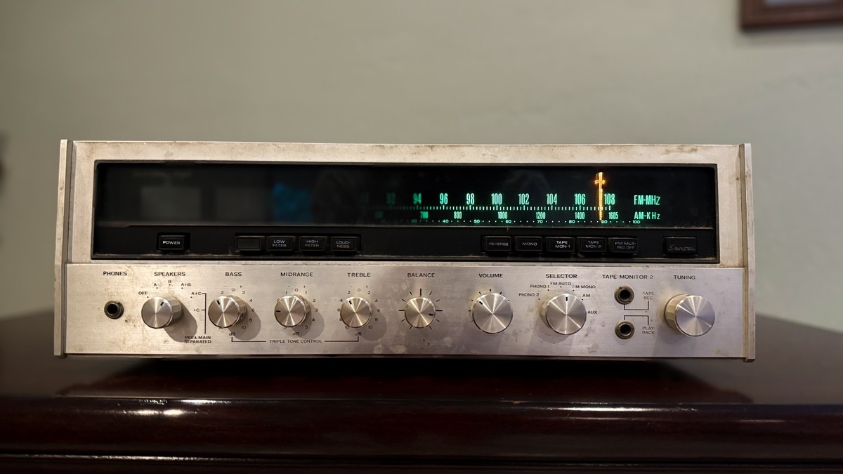 Vintage Sansui 8 Eight AM/FM Stereo Receiver - Untested - Project
