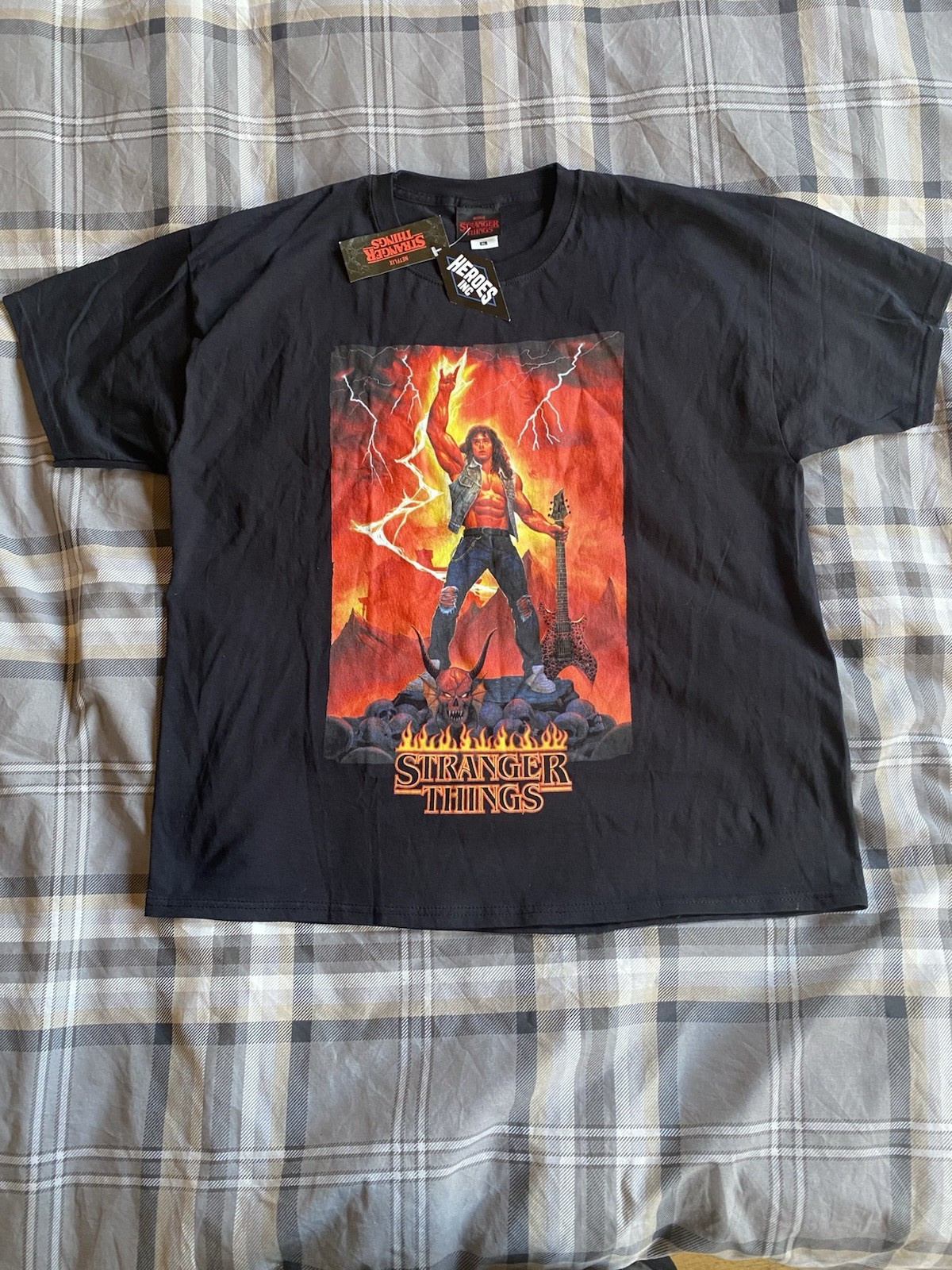 Stranger Things T Shirt Black Eddie Munson Graphic Netflix Men’s XL Heroes Inc