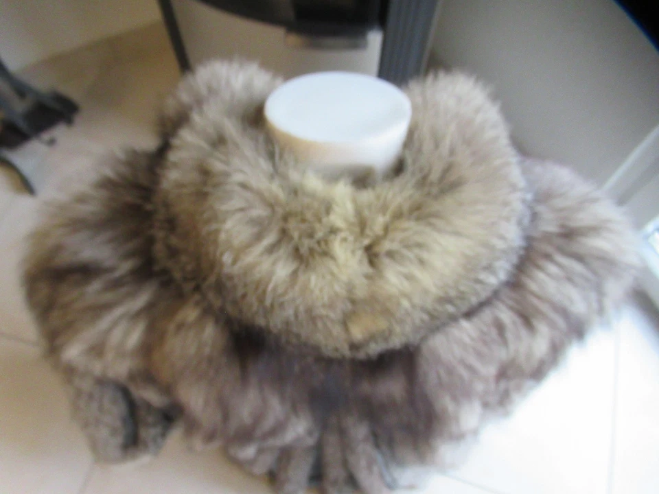 echte warme Pelzjacke  Silberfuchs Bluefrost Fledermaus Pelz GR 38 - Bild 3 von 4