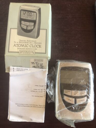 Restoration Hardware vintage Atomic clock - Picture 1 of 6
