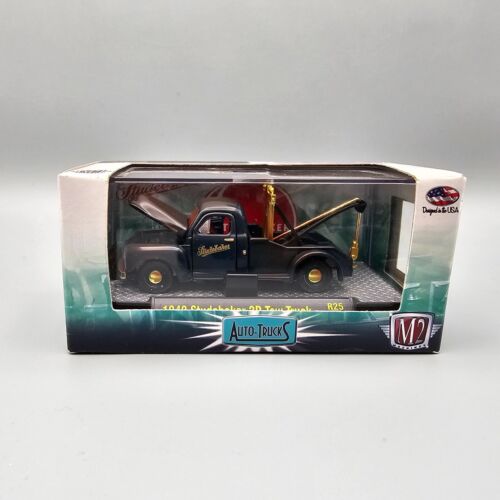 M2 MACHINES 1/64 SCALE 1949 STUDEBAKER 2R TOW TRUCK R25 GOLD CHASE 1 OF 500 !