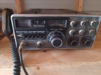 TRIOトリオTRANSCEIVER ALL MODEオールモード TS-700 TRIOトリオTRANSCEIVER ALL MODEオールモード TS-700 Used